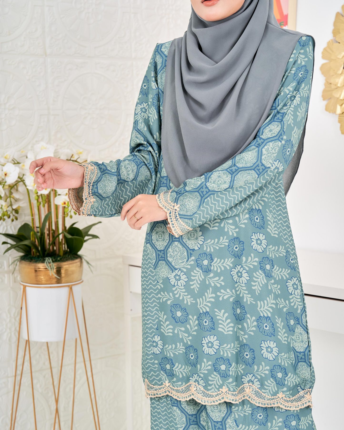 Baju Kurung Moden Batik Puteri Ledang Laluna X MCC - Teal Green