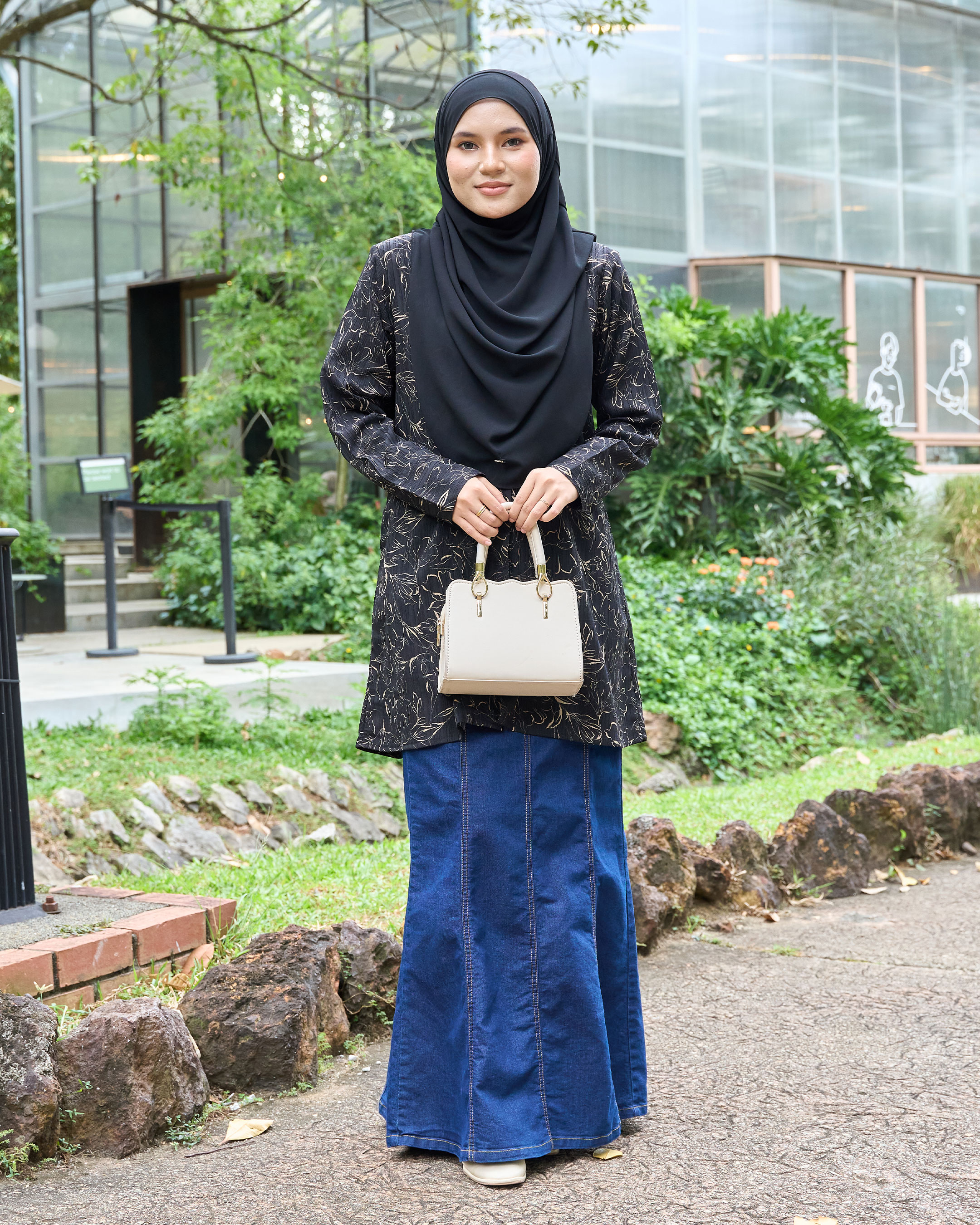 Blouse Alesia - Carnation Rose Series