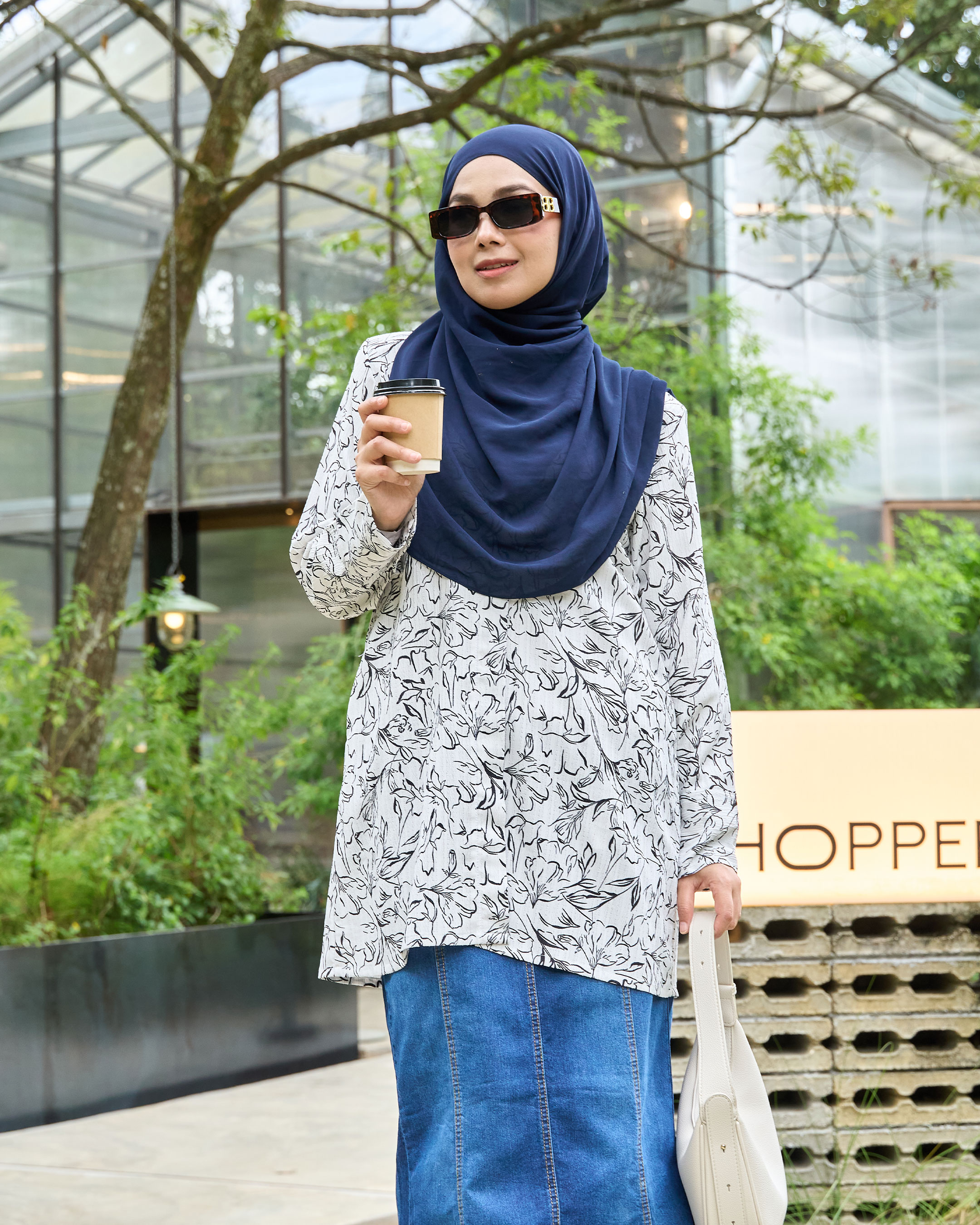 Blouse Alesia - Carnation Rose Series