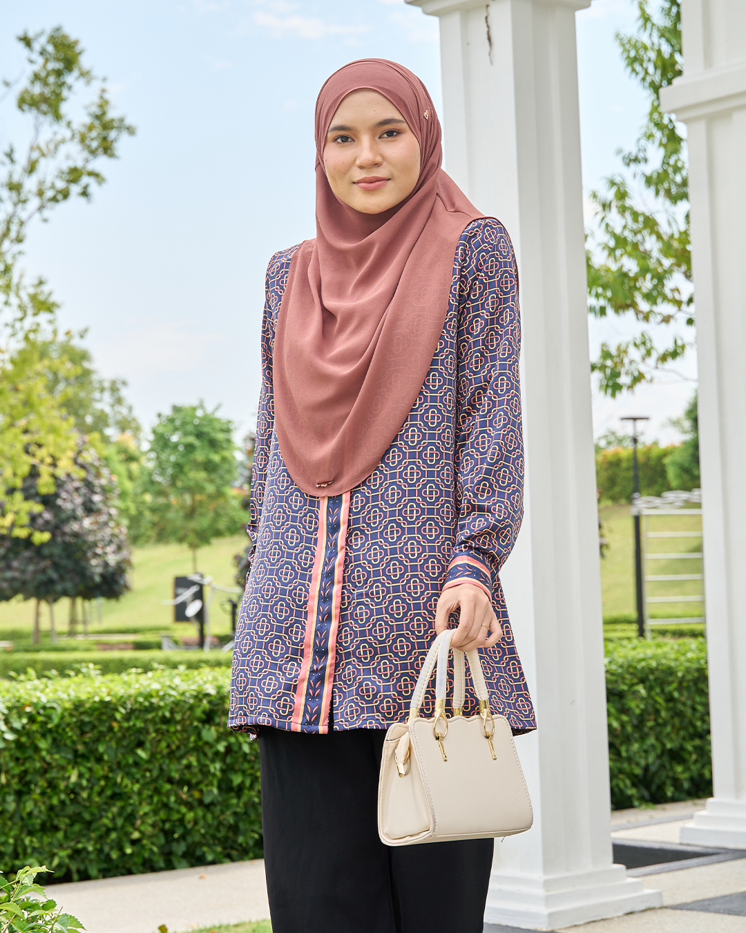 Blouse Alisa - Carlota Series