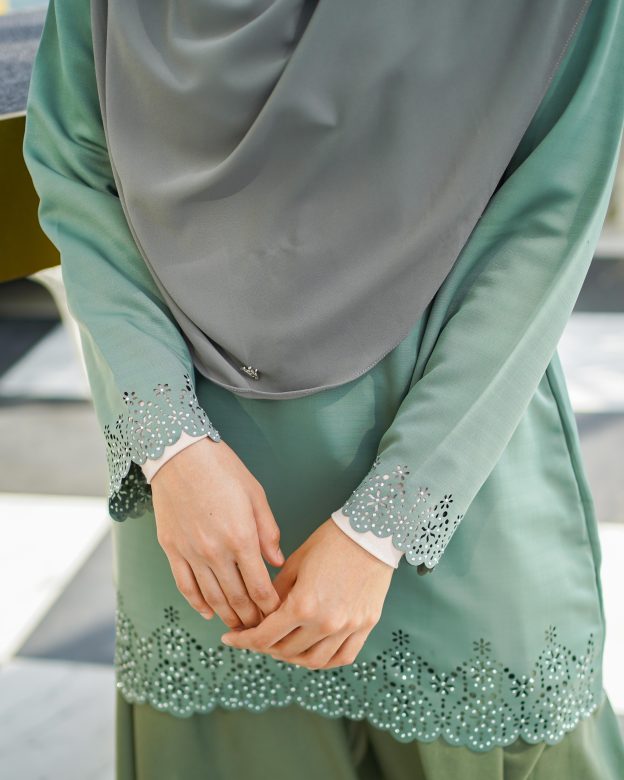 Baju Lasercut Allena - Army Green