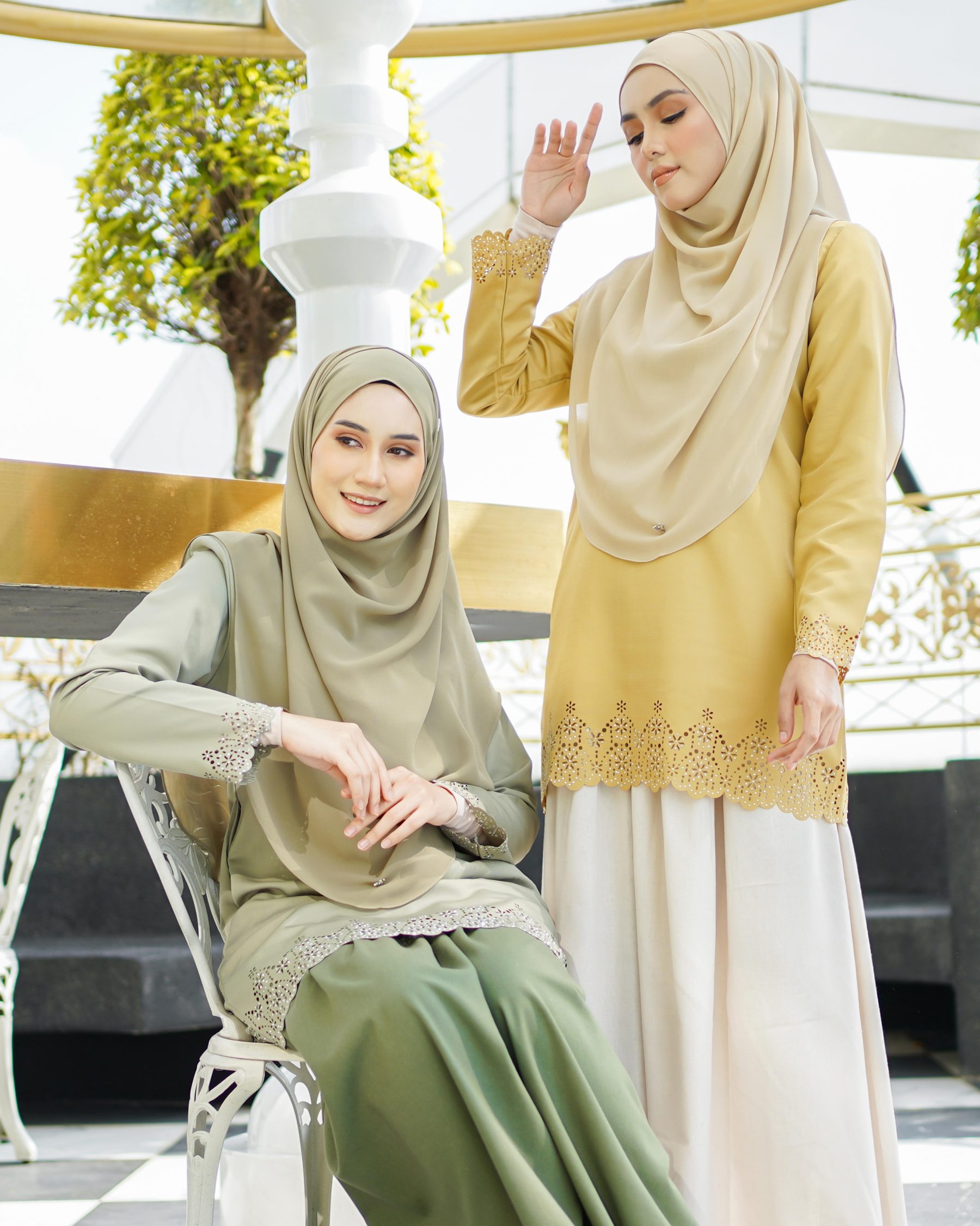 Baju Lasercut Allena - Ruby Red