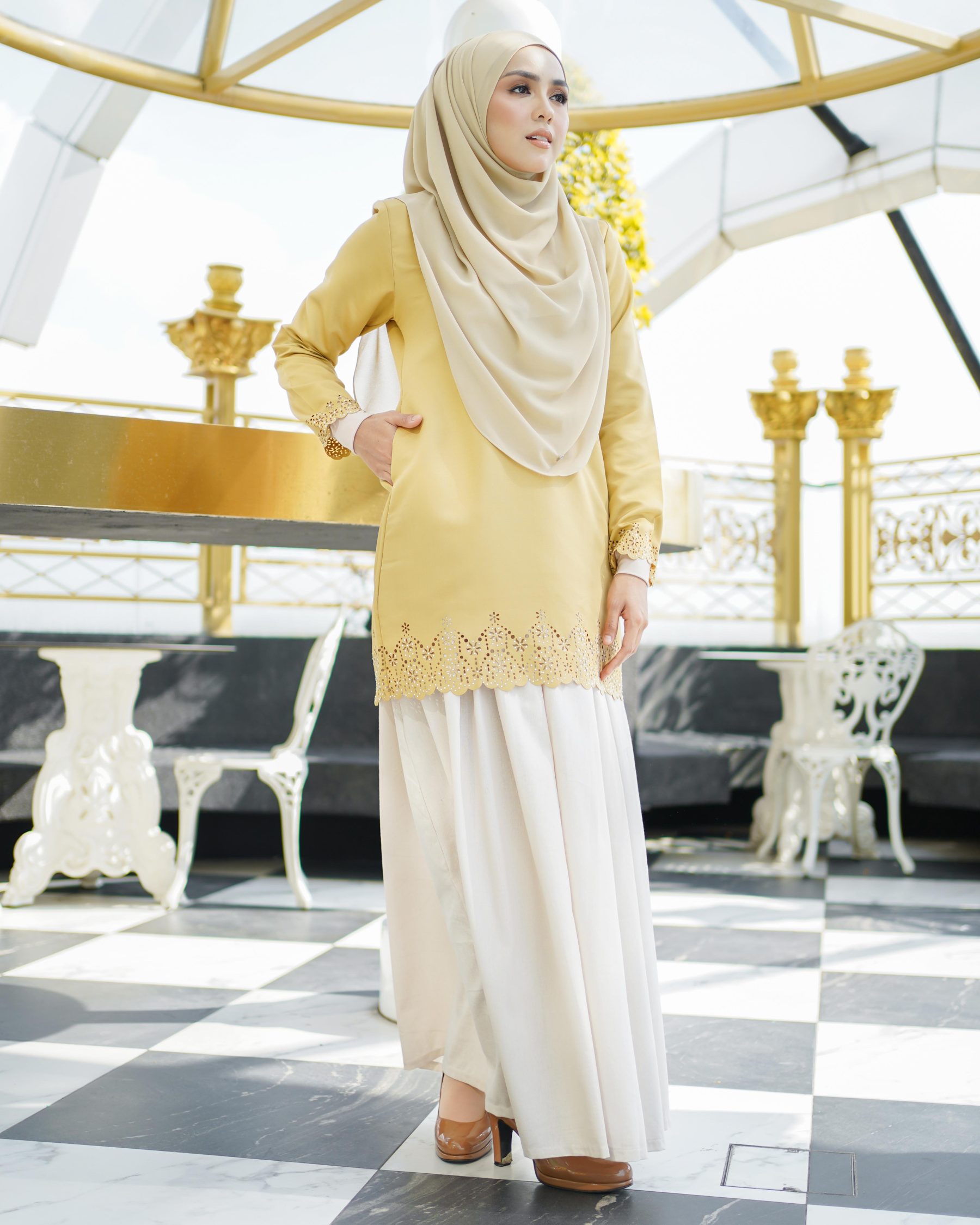 Baju Lasercut Allena - Yellow