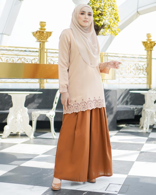 Baju Lasercut Allena - Latte Nude