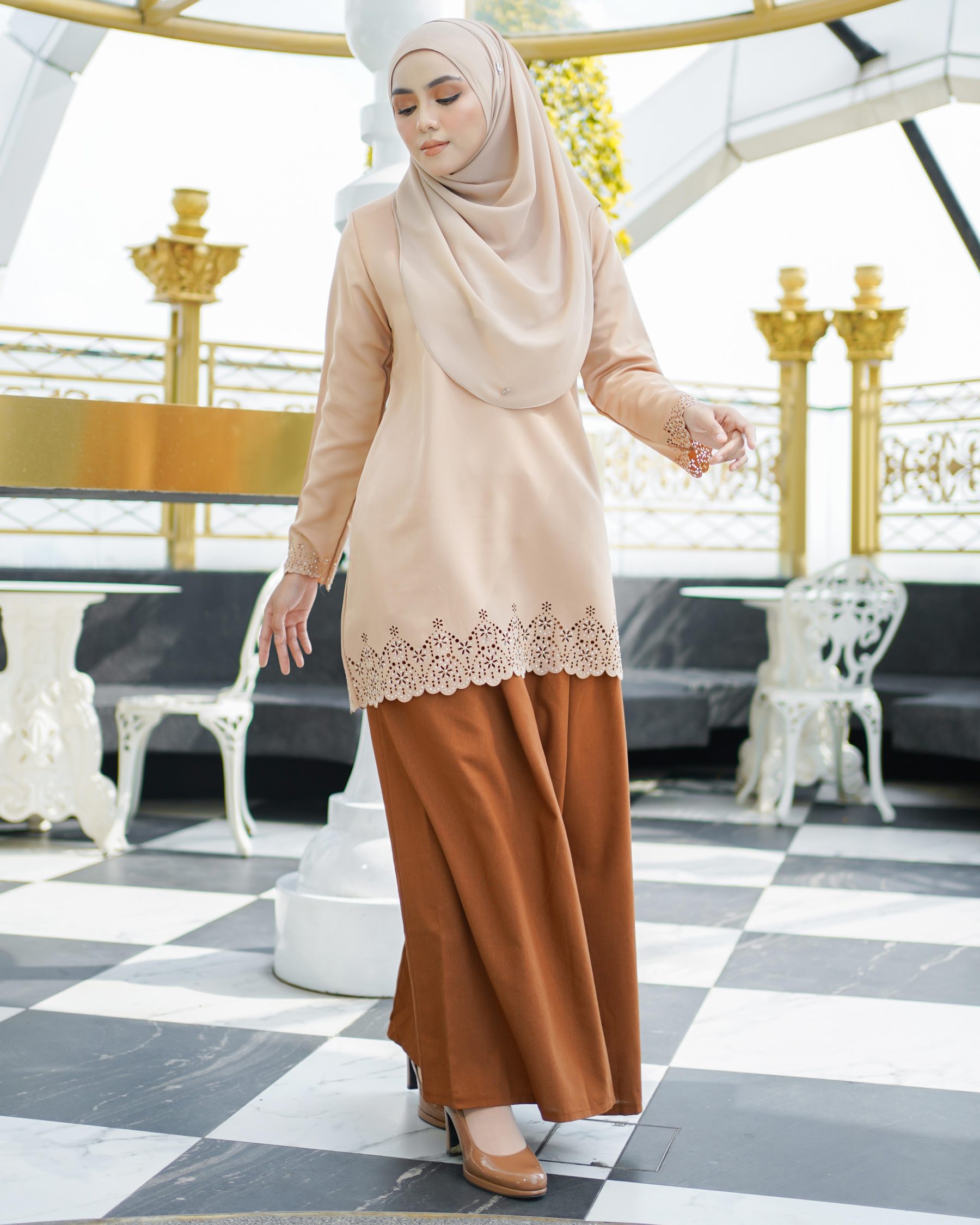 Baju Lasercut Allena - Latte Nude