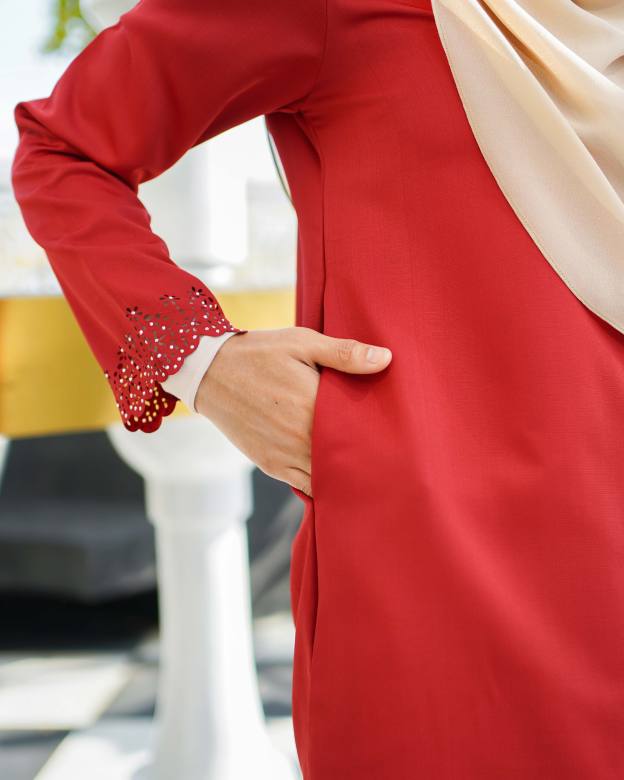Baju Lasercut Allena - Ruby Red