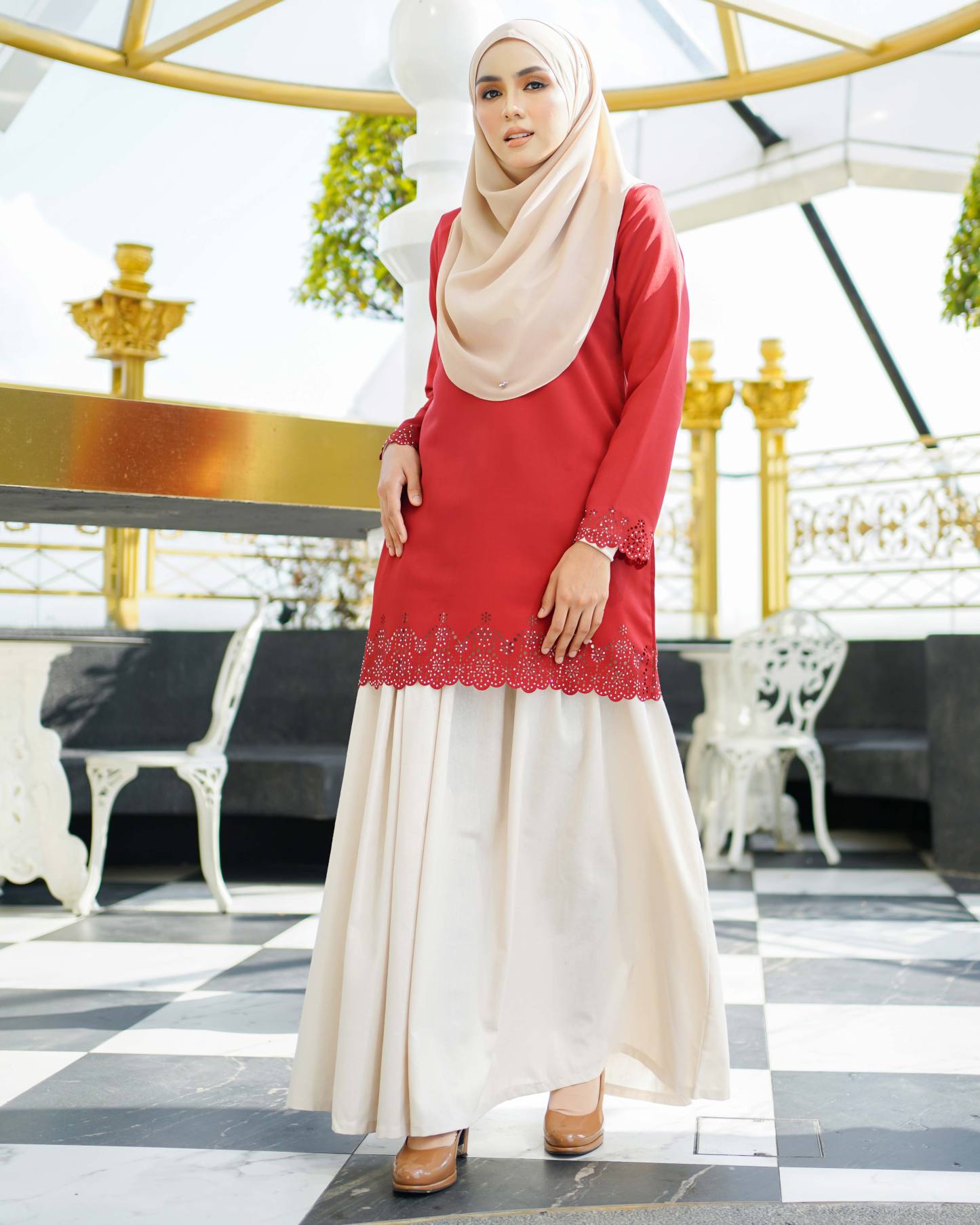 Baju Lasercut Allena - Ruby Red