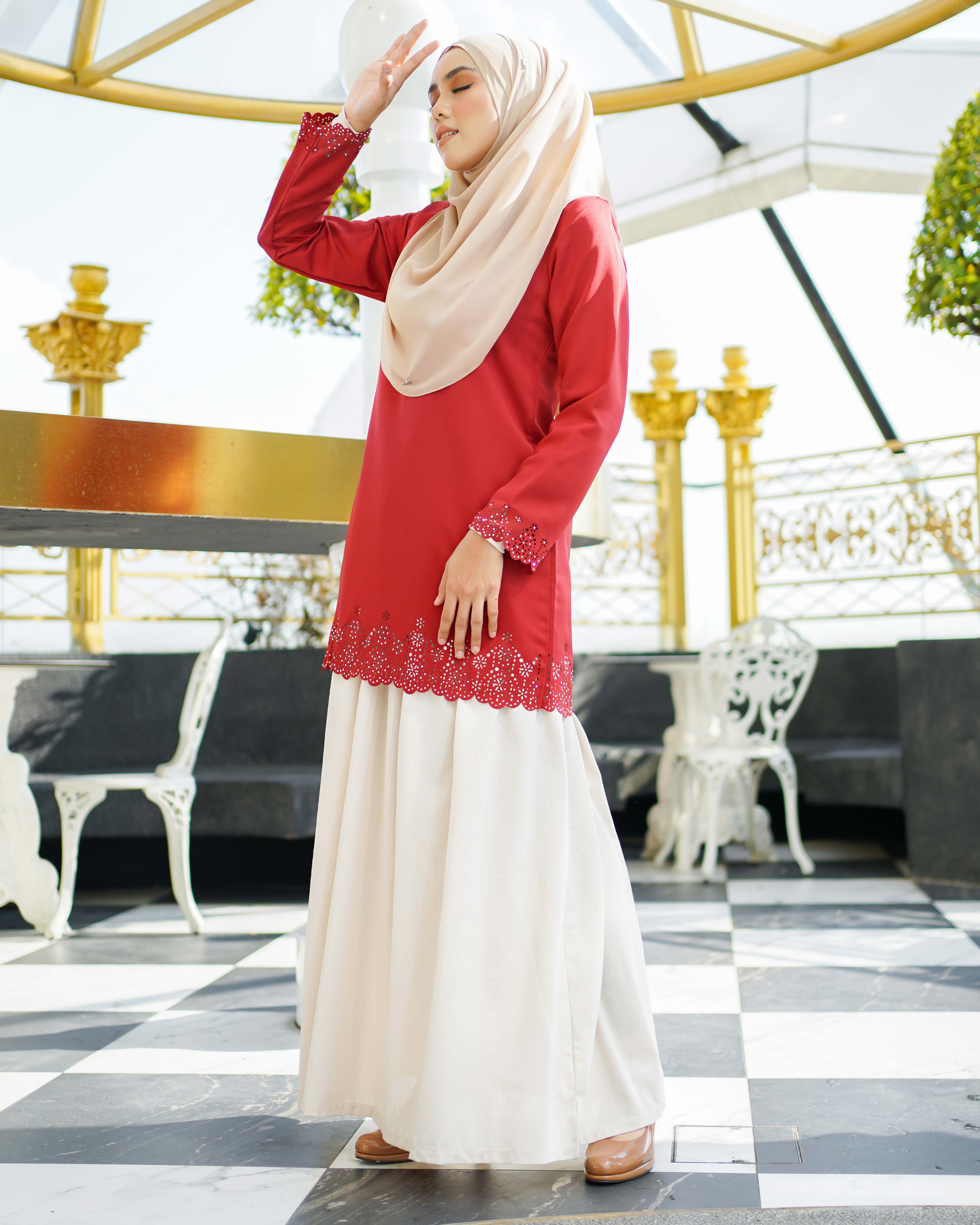 Baju Lasercut Allena - Ruby Red