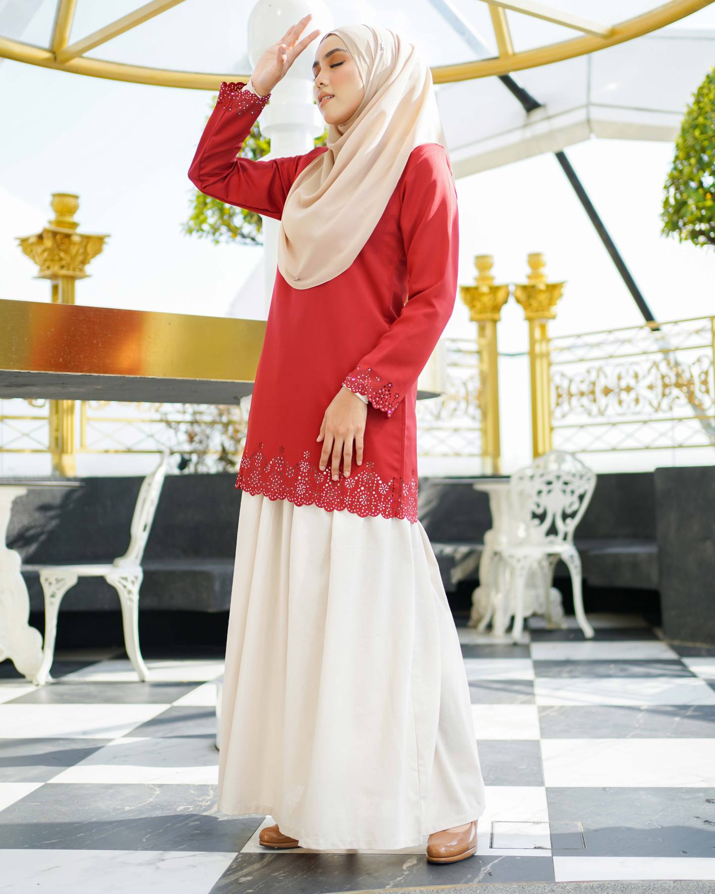 Baju Lasercut Allena - Ruby Red