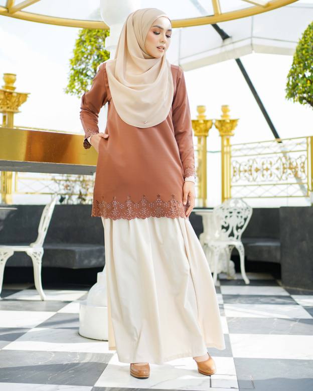 Baju Lasercut Allena - Wood Brown