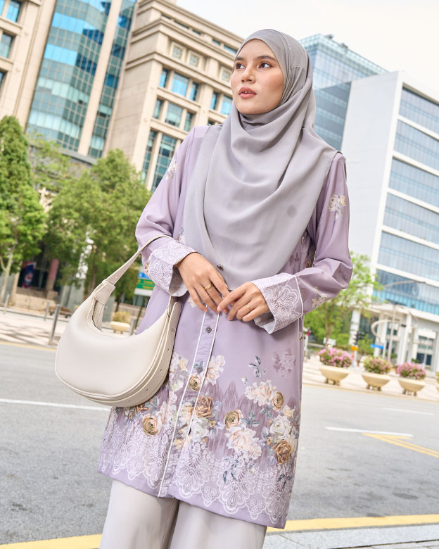 Blouse Alma Rosalie Series