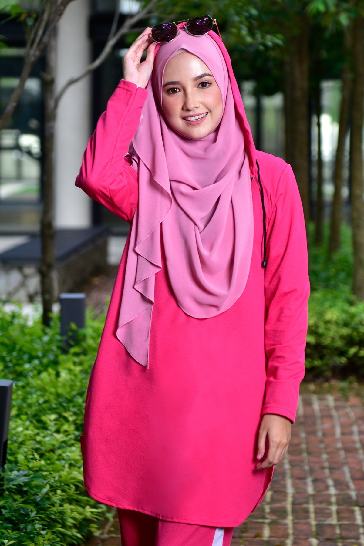 Blouse Atiya Hoodie - Shock Pink