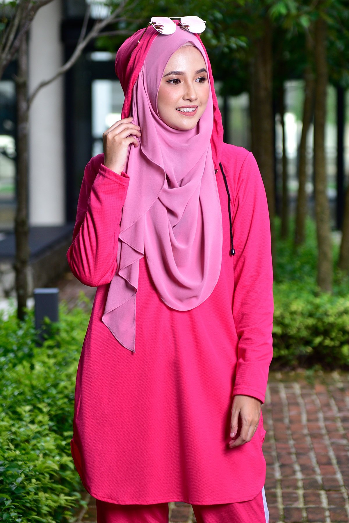 Blouse Atiya Hoodie - Shock Pink