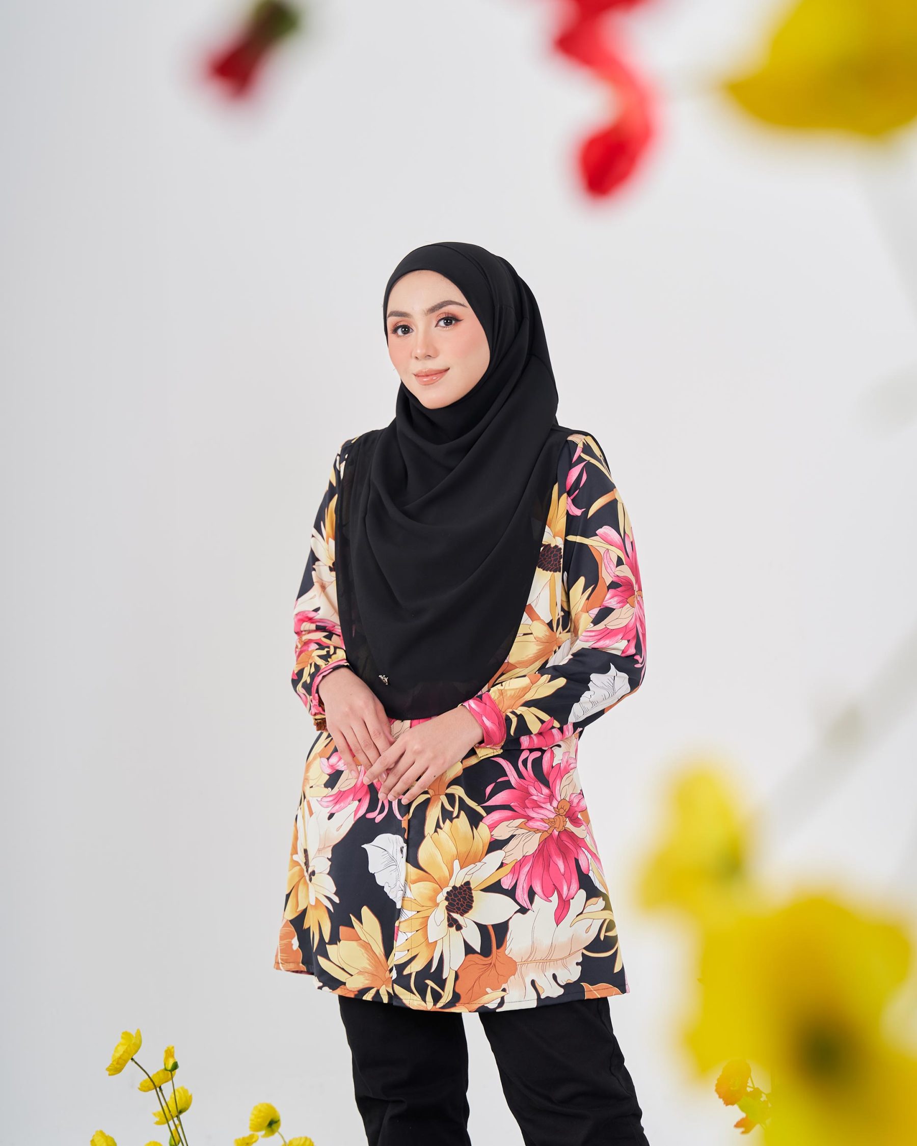 Blouse Button Down Primrose - Daphne Black