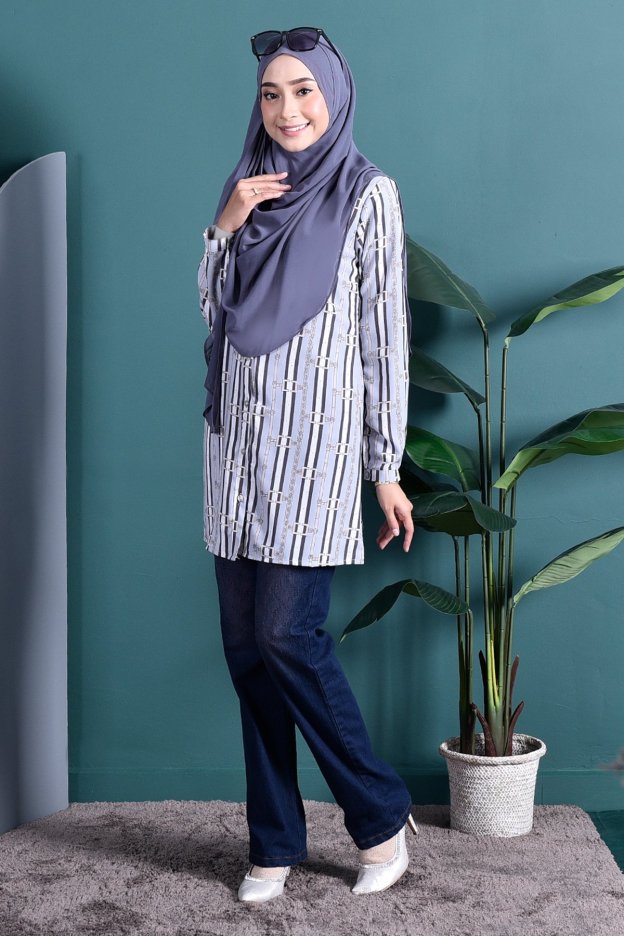 Blouse Chantel - Periwinkle Blue