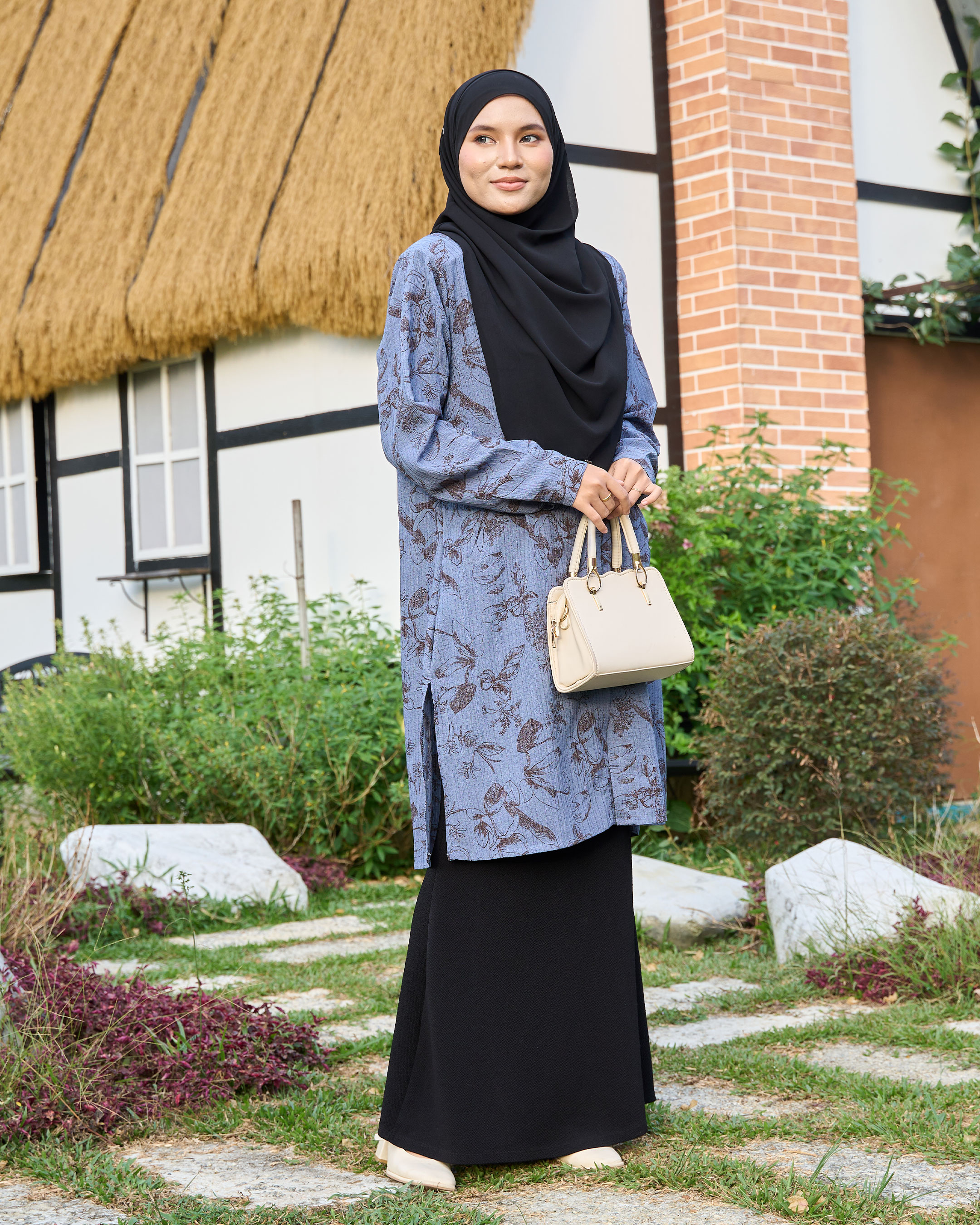 Blouse Darisa Lotus Series