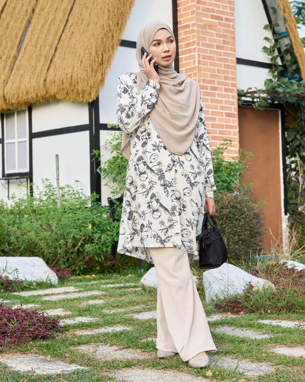 Blouse Darisa Lotus Series
