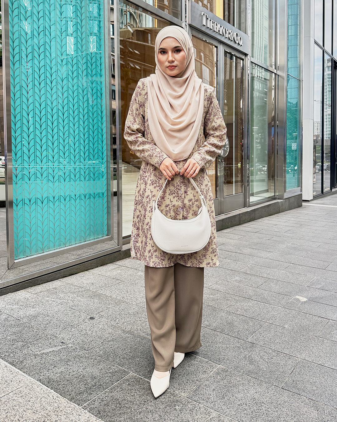 Blouse Darisa Peony Series