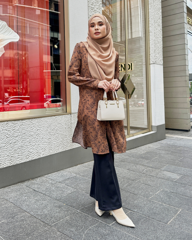 Blouse Darisa Peony Series