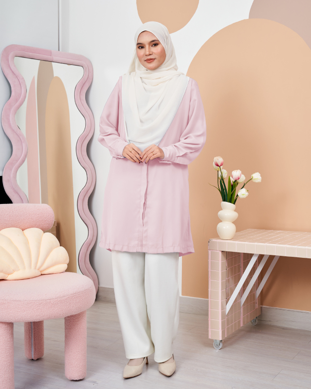 Blouse Esita – Baby Pink