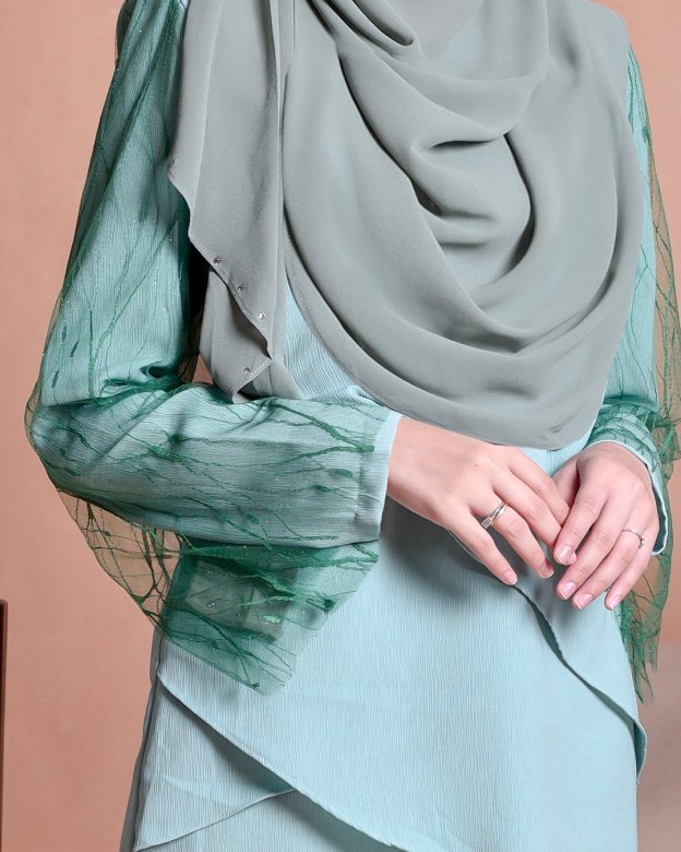 Blouse Lace Hanaa - Grass Green