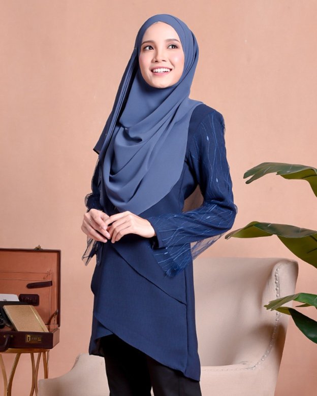 Blouse Lace Hanaa - Inky Blue