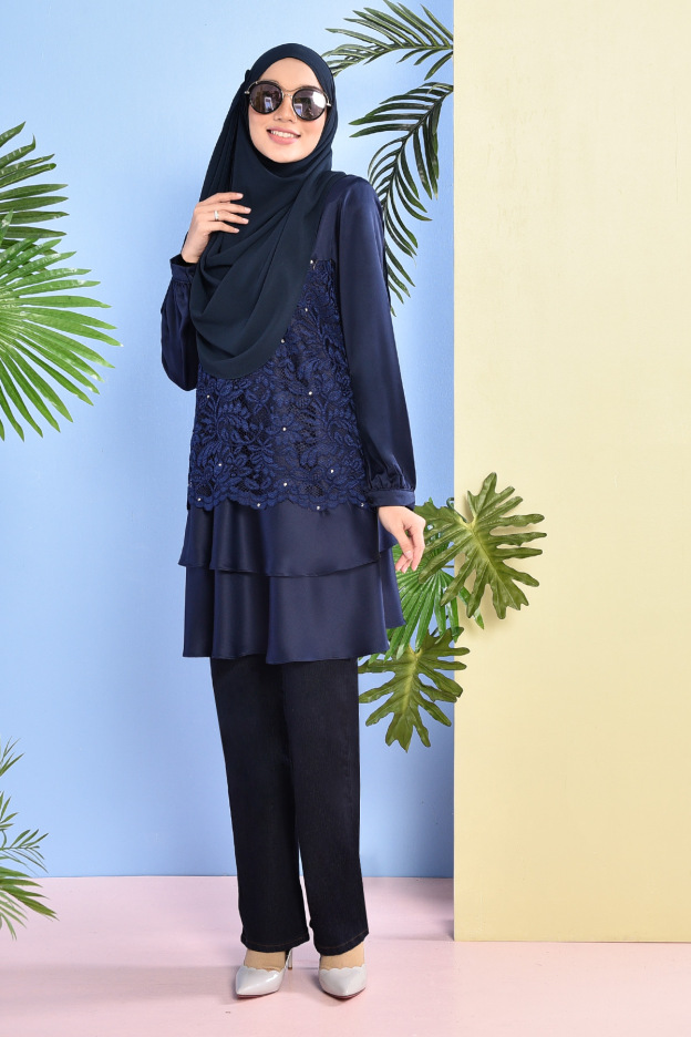 Blouse Lace Baini - Navy Blue