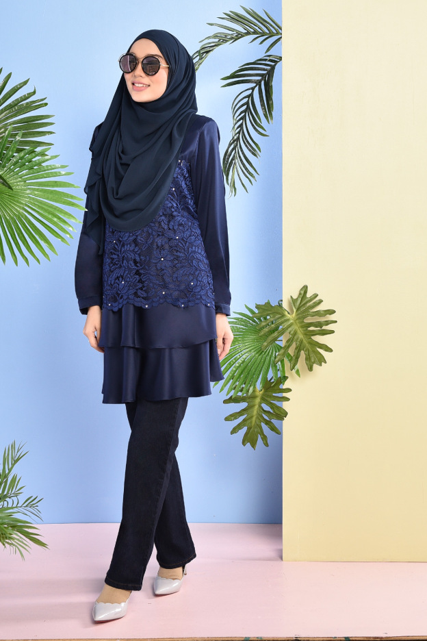 Blouse Lace Baini - Navy Blue