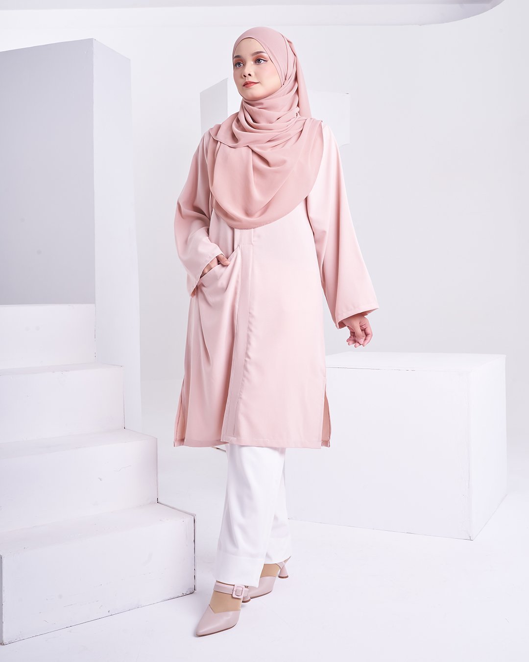 Blouse Leya Laluna X MCC - Light Nude – MCC Lifestyle