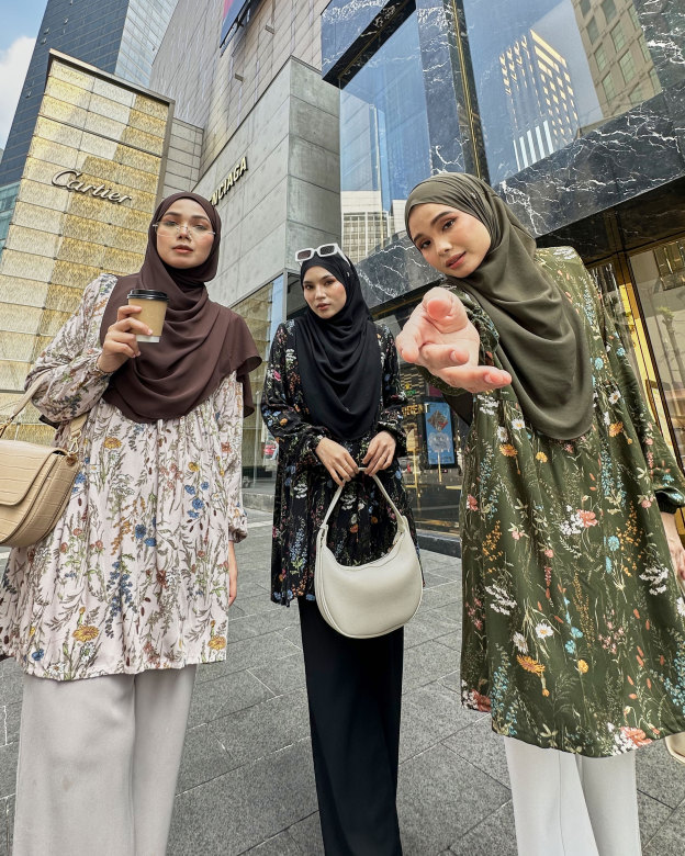 Blouse Lisa Floral Series