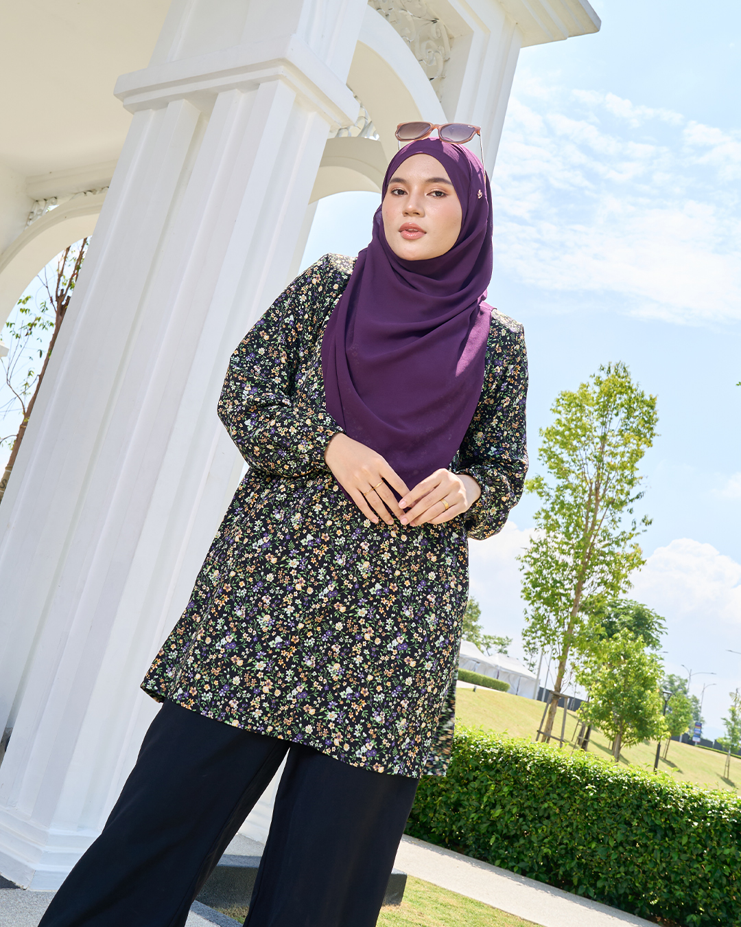 Blouse Lisa Suri - Suri Series