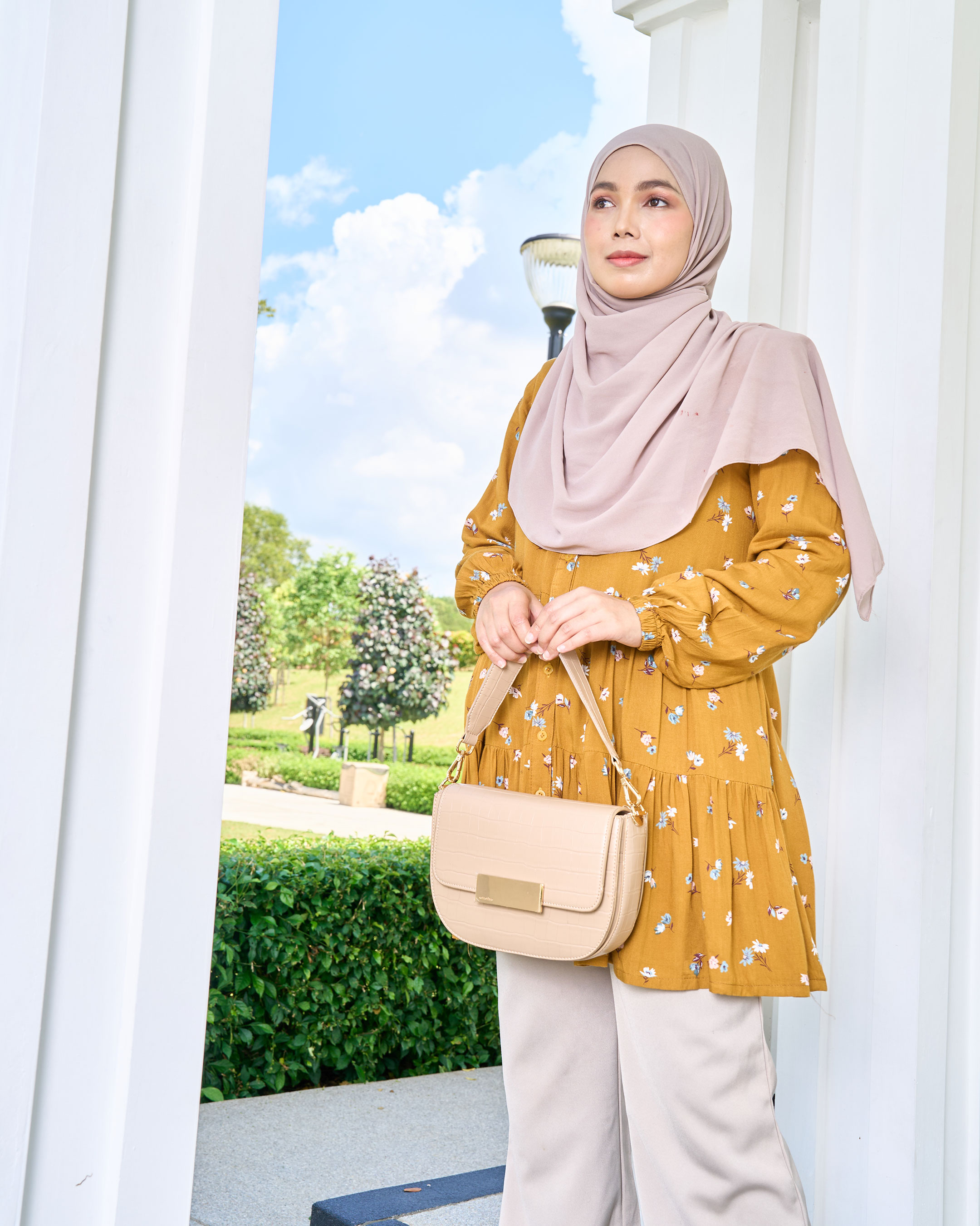 Blouse Luni Florist Series