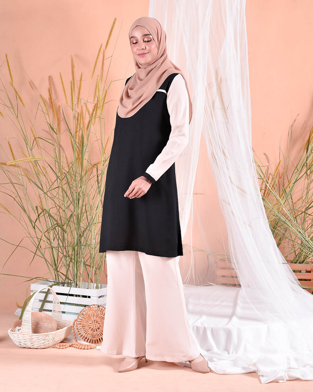 Blouse Nami - Charcoal Black