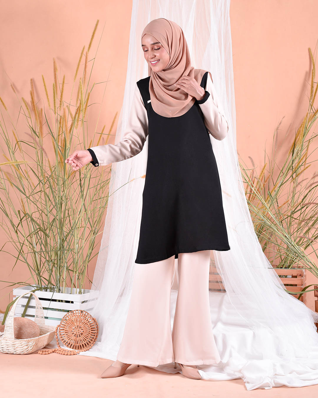 Blouse Nami - Charcoal Black