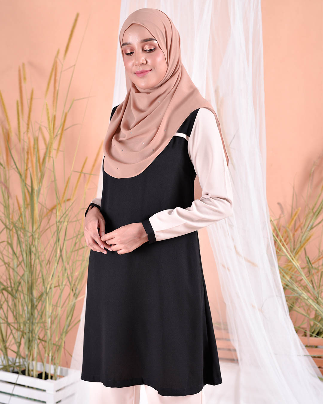 Blouse Nami - Charcoal Black