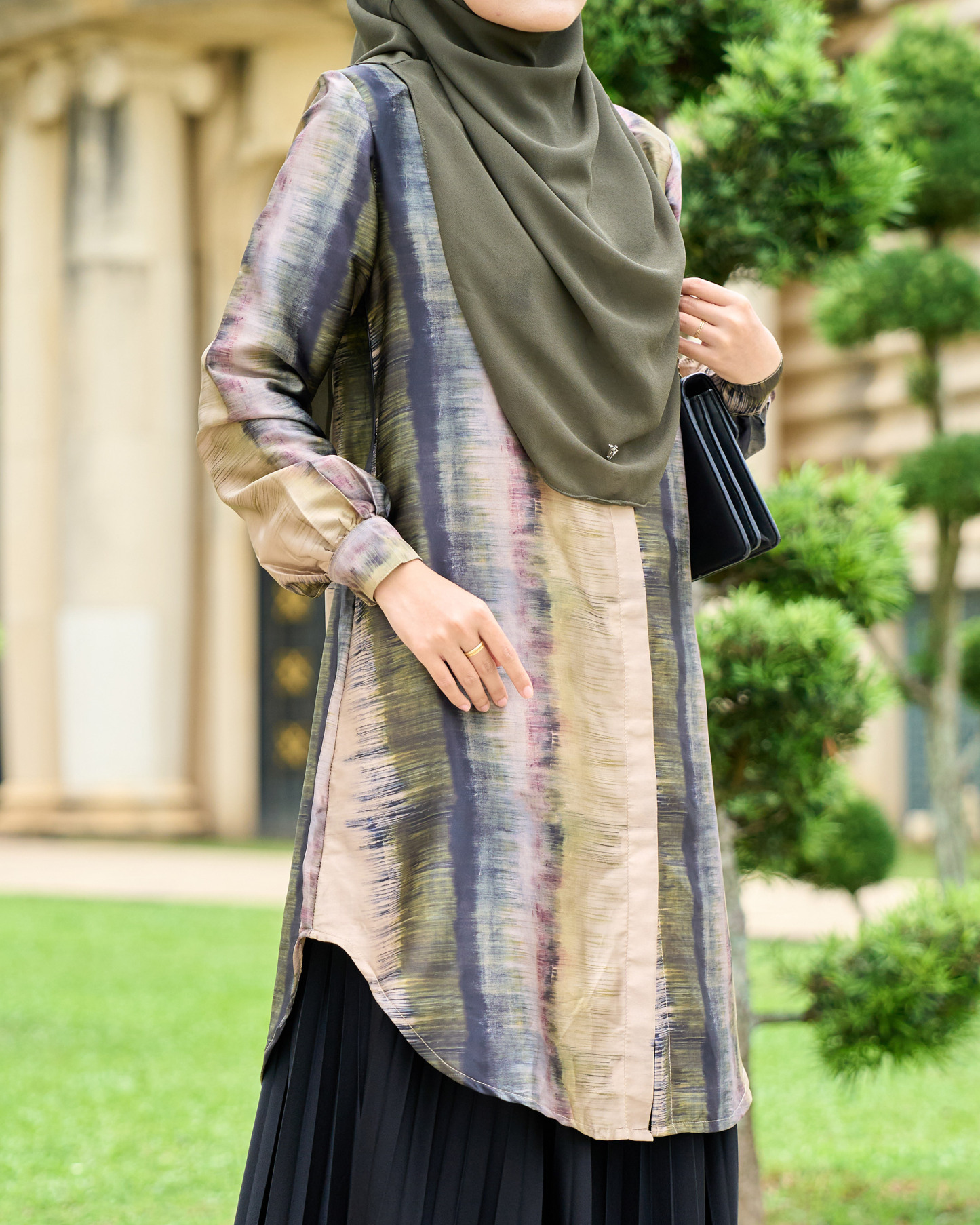 Blouse Naza- Aurora Moss Green