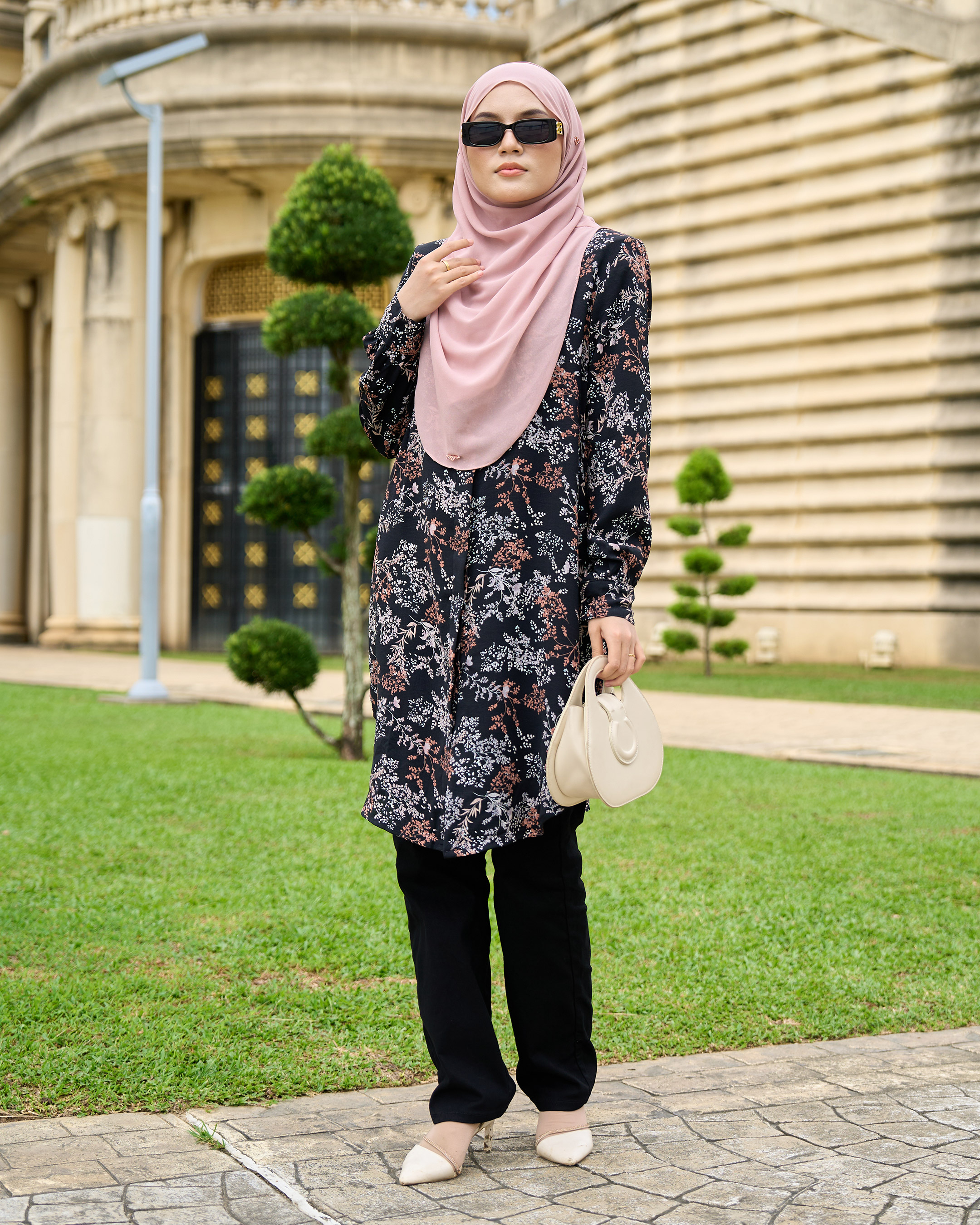 Blouse Naza – Evelyn Black
