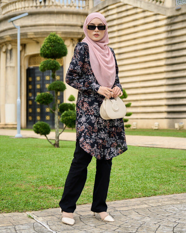 Blouse Naza – Evelyn Black