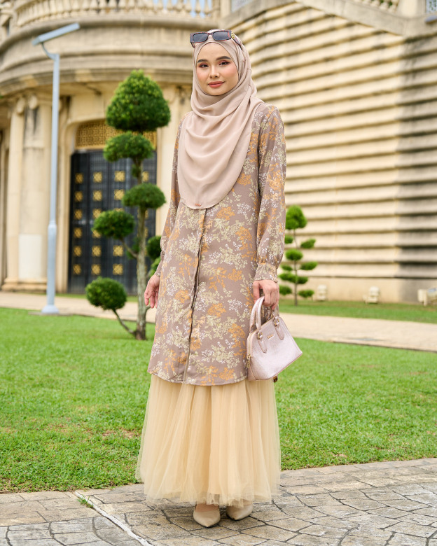 Blouse Naza – Evelyn Brown