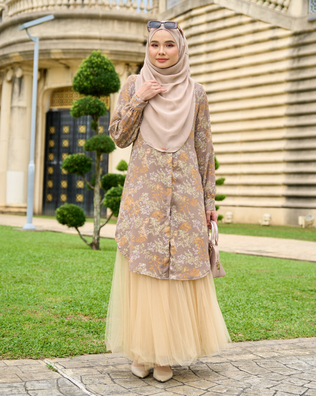 Blouse Naza – Evelyn Brown