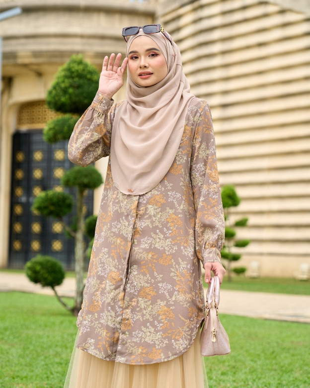 Blouse Naza – Evelyn Brown