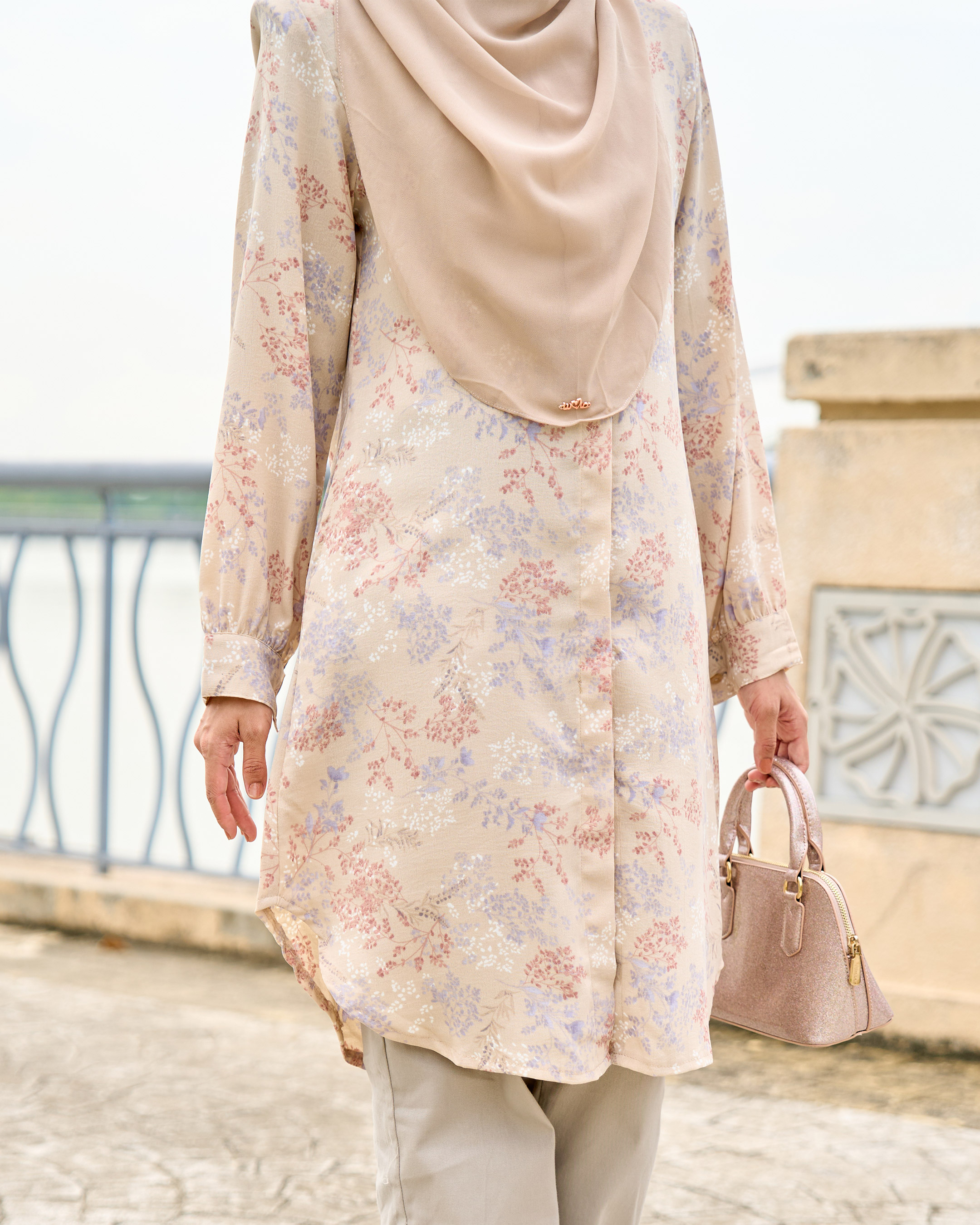 Blouse Naza – Evelyn Nude
