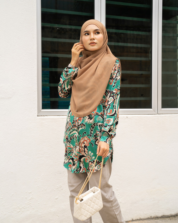 Blouse Nazifa - Luna Green