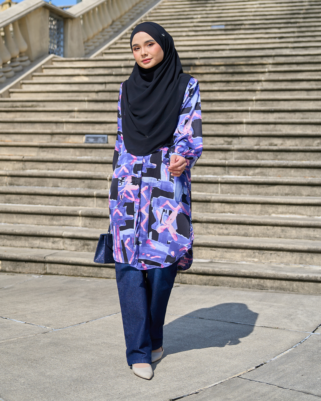 Blouse Nazuha - Ema Emily Series