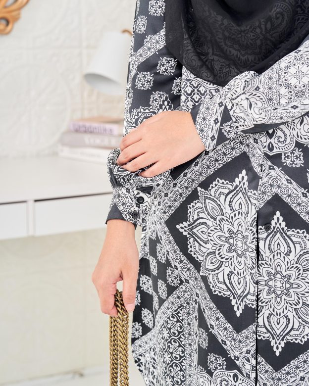 Blouse Nazuha - Bandana Black
