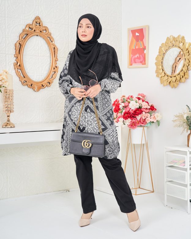 Blouse Nazuha - Bandana Black