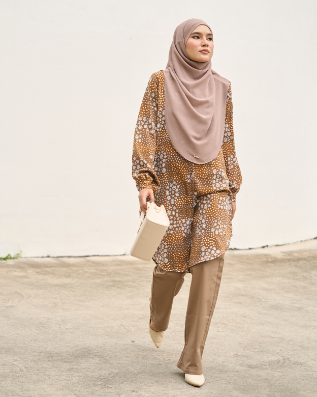Blouse Nazuha - Brown Begonia