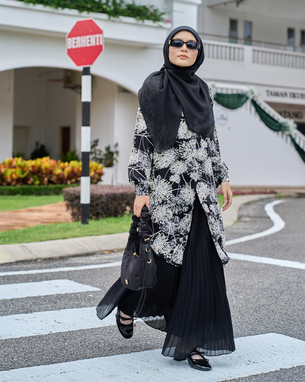 Blouse Nazuha - Black Monarda