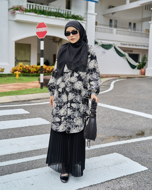 Blouse Nazuha - Black Monarda