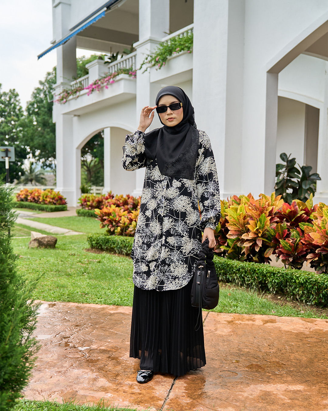 Blouse Nazuha - Black Monarda